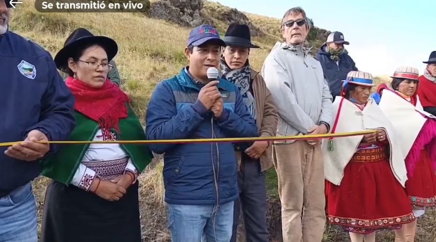 Bombeo solar agua Curiquinga Tixán Alausi Chimborazo Ecuador Inauguración Sudamerica